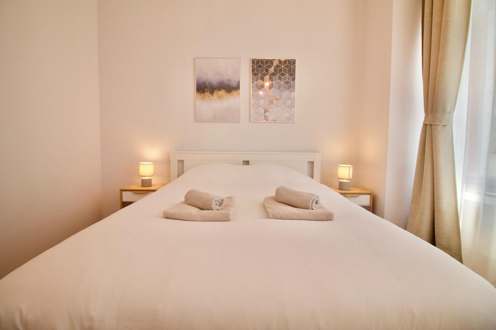 Heart Of Grand Place - Stunning 3Br Triplex Bruxelas Exterior foto